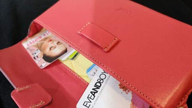 รีวิว Cozistyle PHONEGuard Wallet กระเป๋าพกพาสำหรับใส่มือถือและนามบัตร 17
