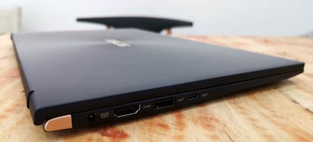 รีวิว ASUS ZenBook UX433F โน้ตบุ๊คสำหรับนักธุรกิจและคนเดินทาง บางเบาพกง่ายดีไซน์หรู 13
