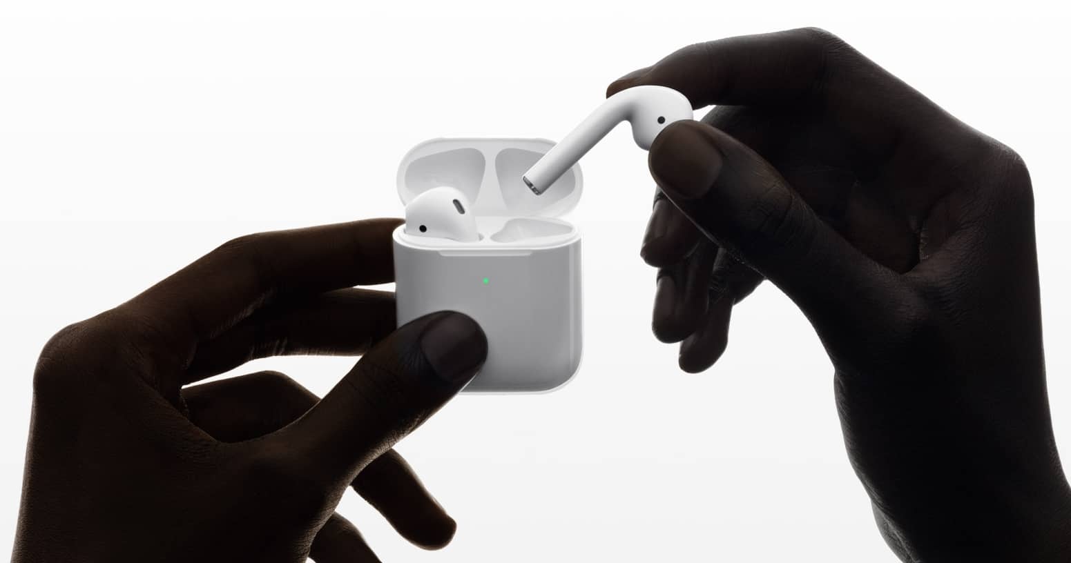 Apple เปิดตัวหูฟัง AirPods ใหม่ เปลี่ยนชิป ชาร์จไร้สาย ใช้ Hey Siri ได้ 1