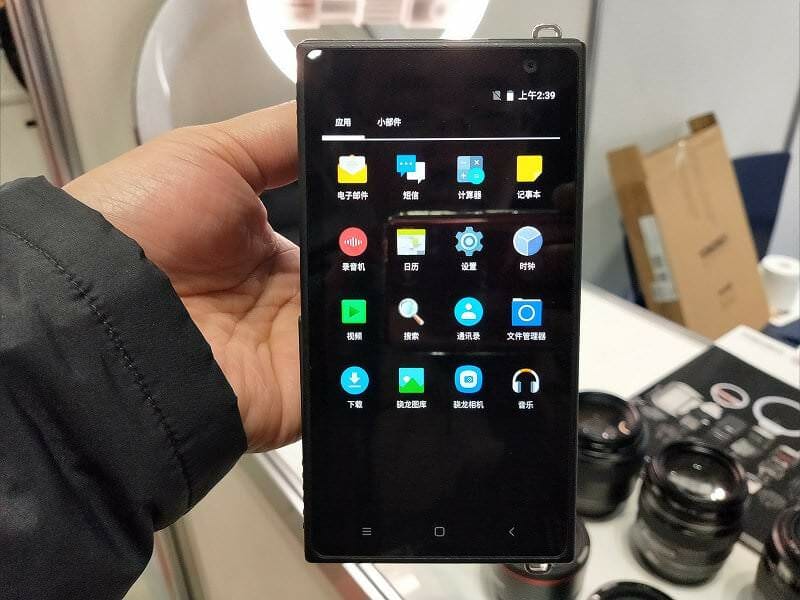 Yongnuo โชว์ตัวกล้อง Mirrorless เปลี่ยนเลนส์ได้ ใช้ระบบ Android ในงาน 2019 CP+ 11