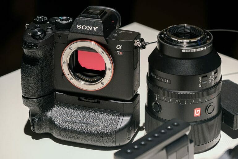 พี่​หมี​ปล่อย​ของ เปิด​ตัว Sony​ a7R IV กล้อง​ Full-Frame Mirrorless ความ​ละเอียด​ 61 MP รุ่น​แรก​ของ​โลก 15