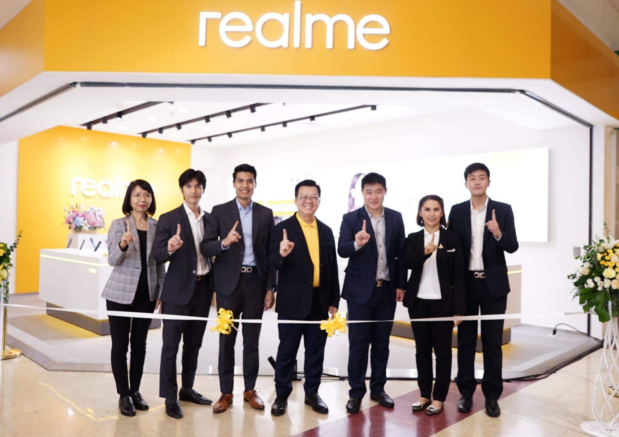 realme เปิด Brand shop แล้ว จ่อเพิ่มอีก 50 สาขาก่อนสิ้นปี 62 1