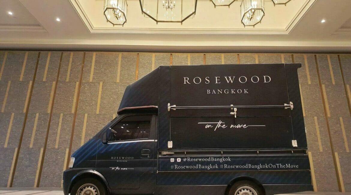 โรสวูด กรุงเทพฯ เปิดตัวโครงการ #RosewoodBangkokOnTheMove ส่งฟู้ดทรัคมอบอาหารและอุปกรณ์แก่ผู้ปฏิบัติงานแนวหน้าในกรุงเทพฯ 11