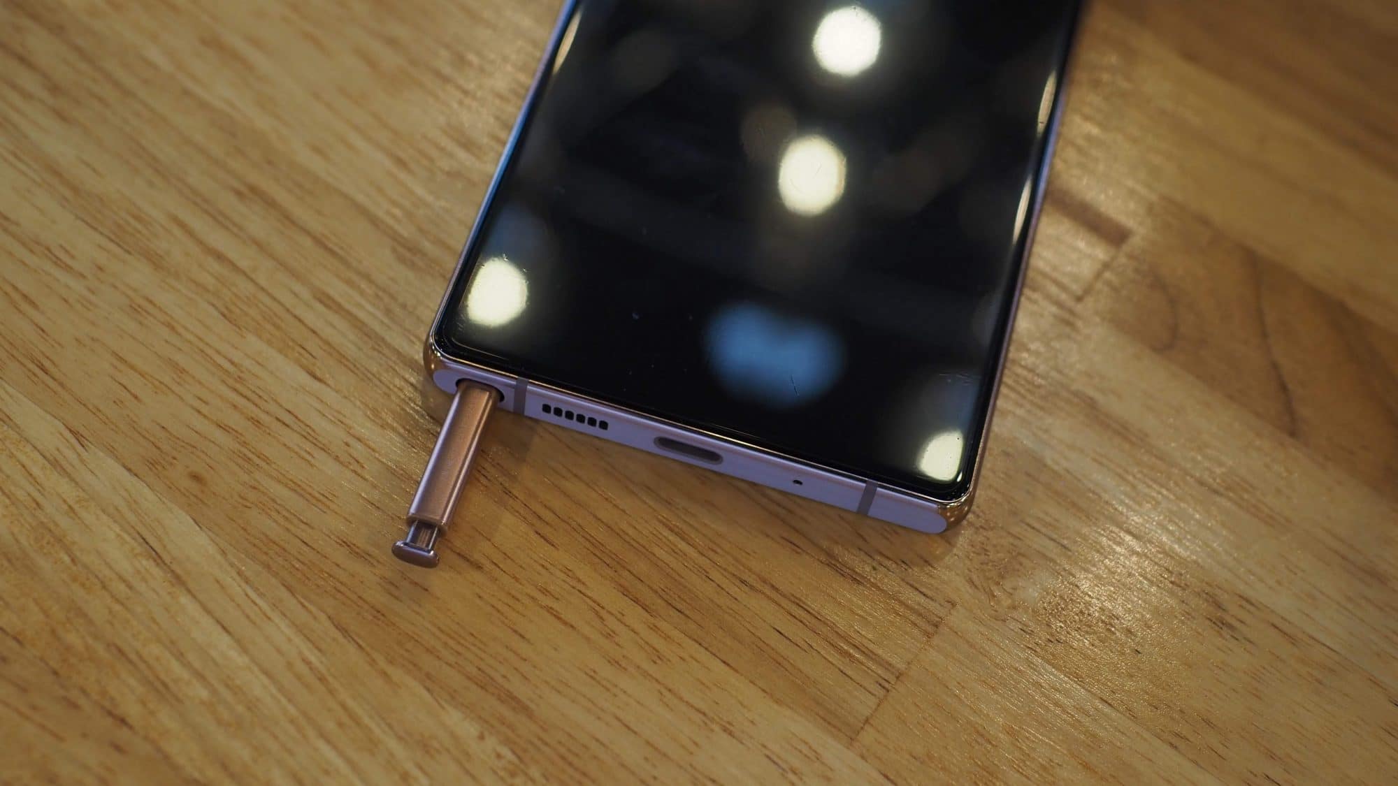 รีวิว Samsung Galaxy Note 20 น้องเล็กที่มีความน่าใช้อยู่เต็มไปหมด 7