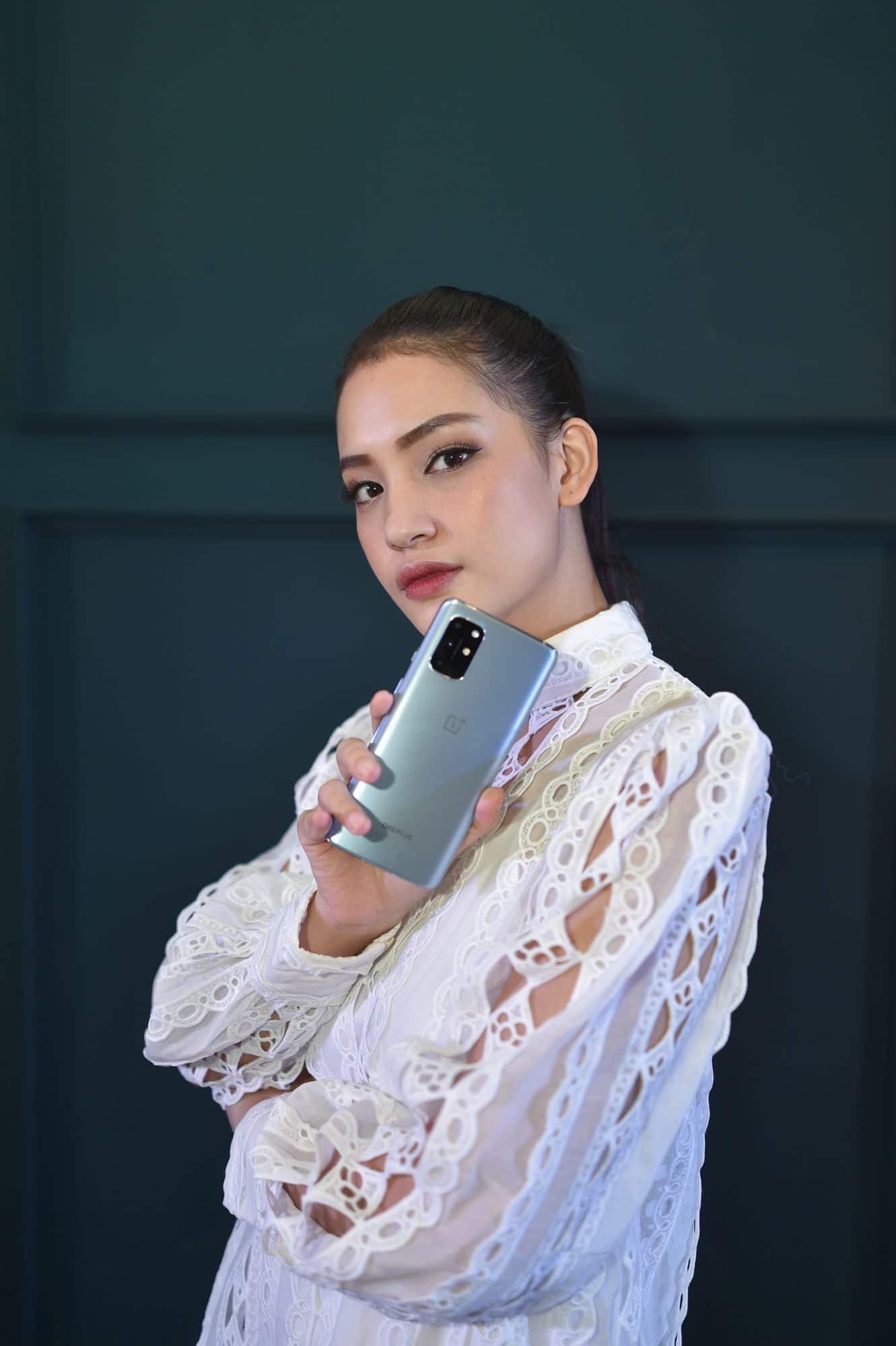วันพลัสเปิดตัวสมาร์ทโฟนพรีเมียมแฟลกชิป “OnePlus 8T 5G” Ultra Fast. Ultra Smooth. 5