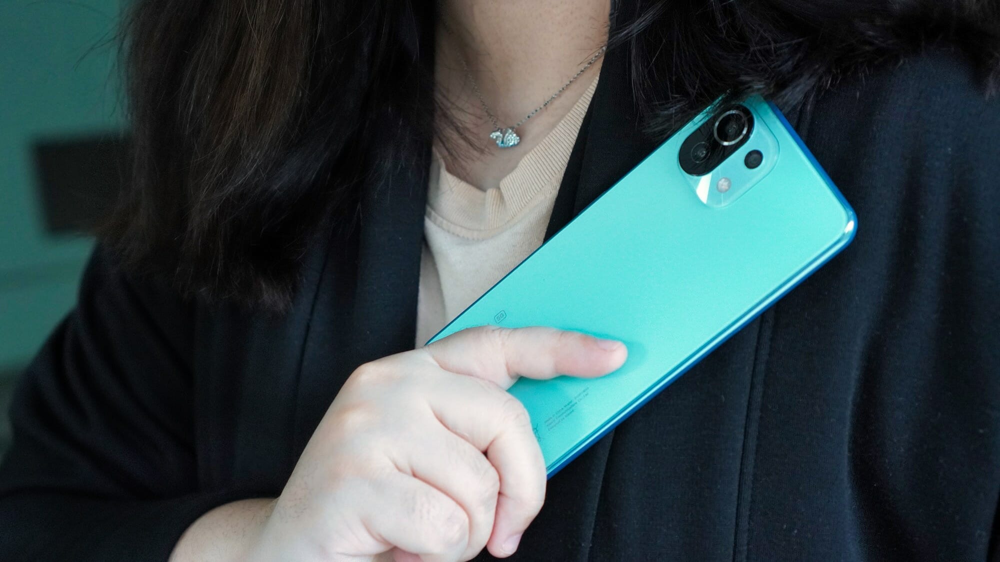 รีวิว Xiaomi 11 Lite 5G NE | SWAROVSKI Premium Giftbox พร้อมสีใหม่ Mint Green 7