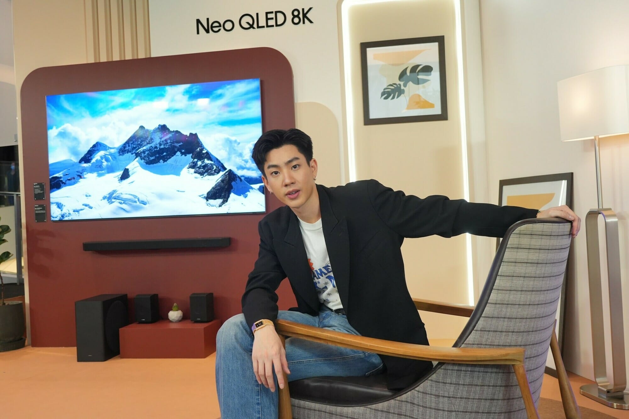 ซัมซุงเผยโฉมพรีเมียมไลน์อัพ Neo QLED 8K แห่งปี 2022 ชูจุดเด่นนวัตกรรมที่เป็นมากกว่าทีวี คมชัดไร้ขอบเขต อีกระดับของความสมบูรณ์แบบ 5