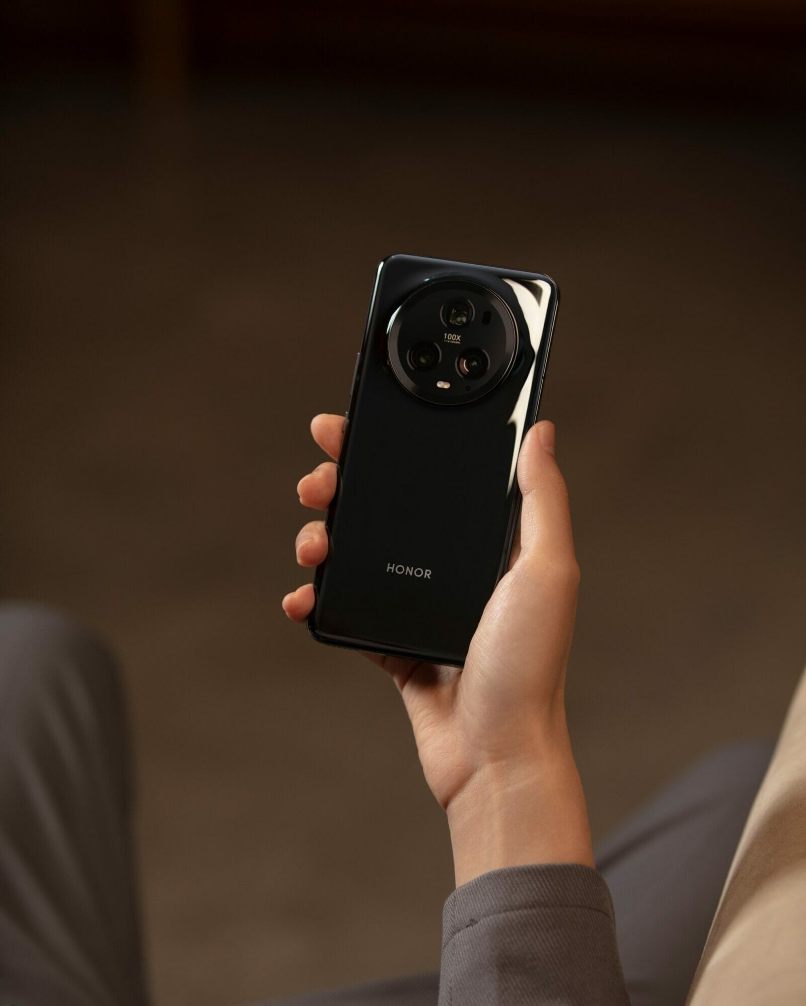 เปิดตัว HONOR Magic5 Pro 5G จัดเต็มกล้องระดับท็อป ราคาคุ้มค่าที่สุดในตลาดเรือธง 7